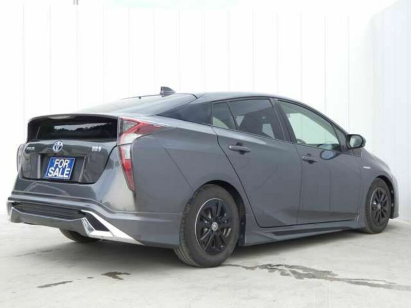 PRIUS-7