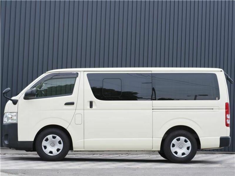 HIACE VAN-14