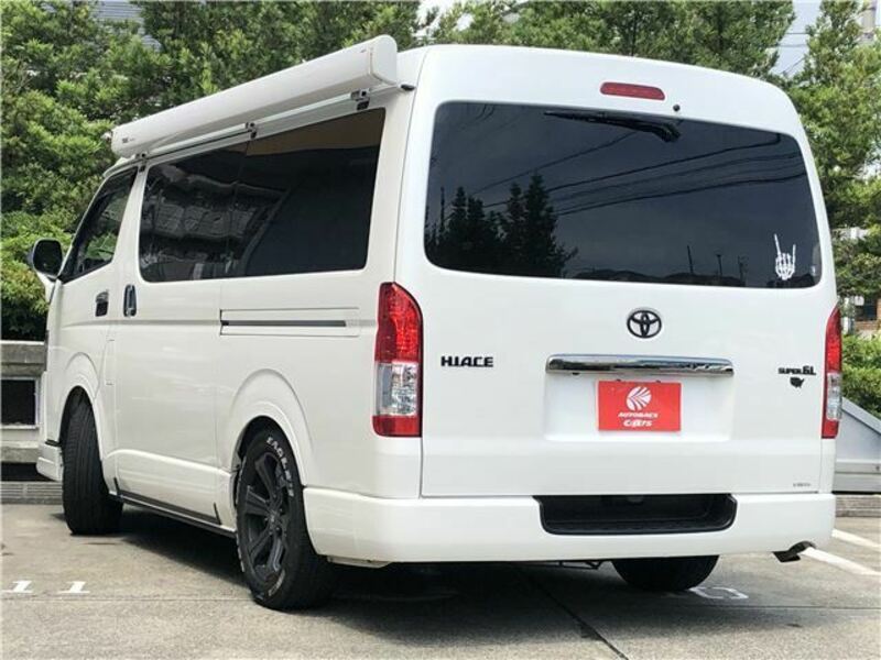 HIACE VAN-6