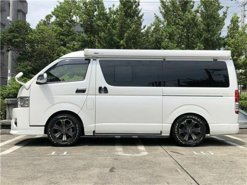 HIACE VAN-8