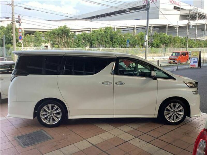 VELLFIRE-10