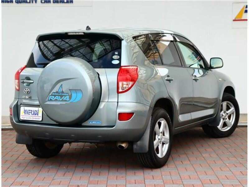 RAV4-2