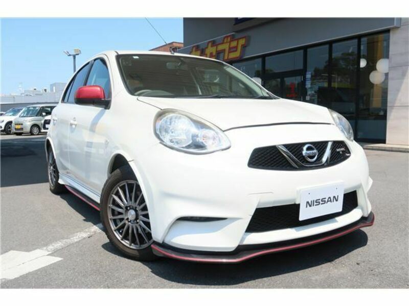 NISSAN　MARCH