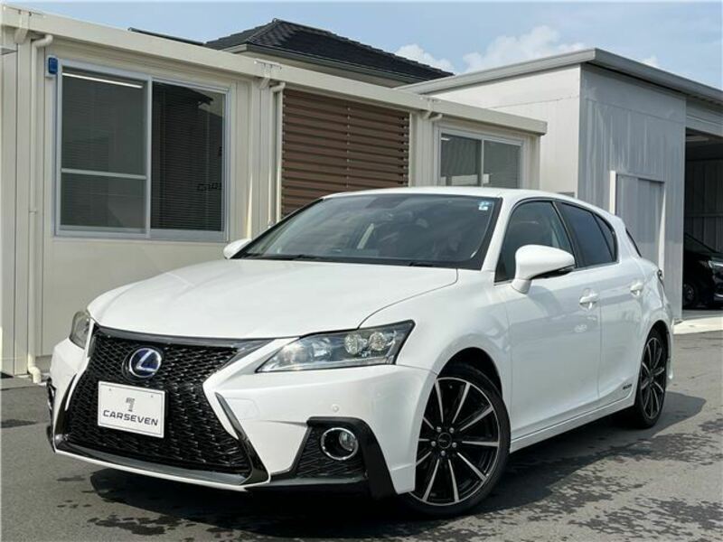 LEXUS　CT