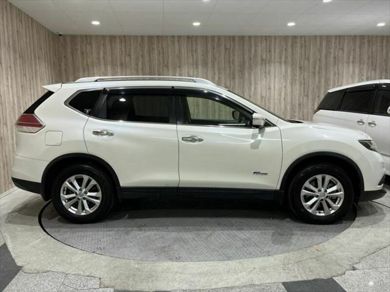 X-TRAIL-12