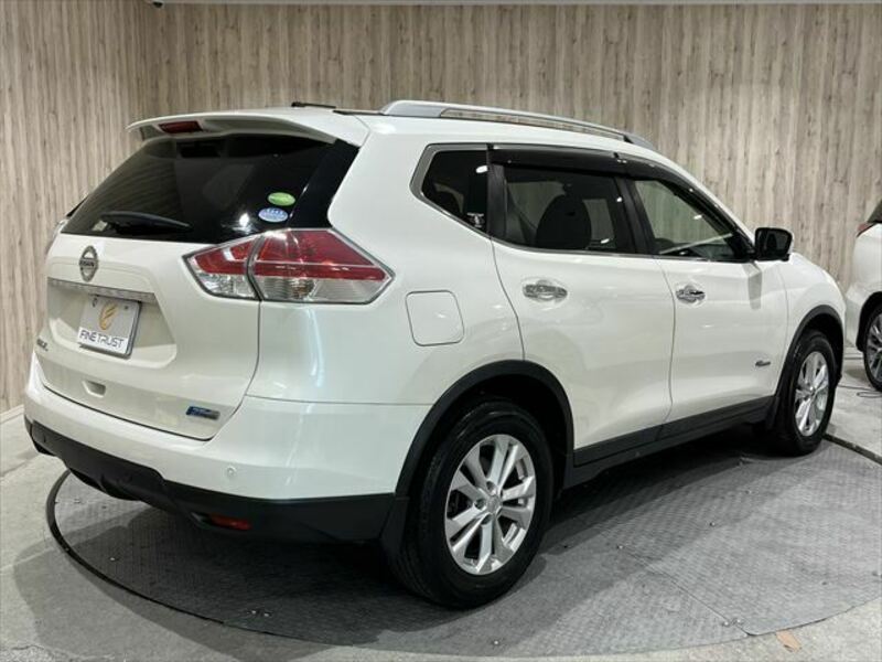 X-TRAIL-15