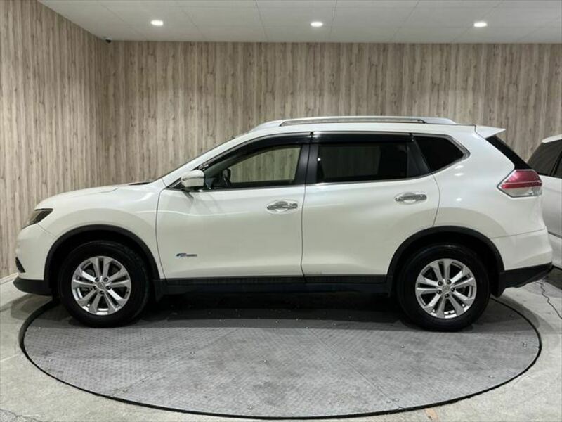 X-TRAIL-17