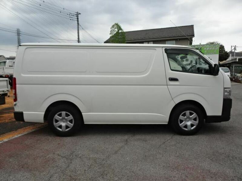 HIACE VAN-5