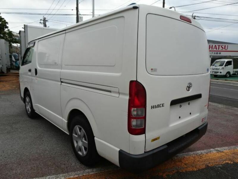 HIACE VAN-7