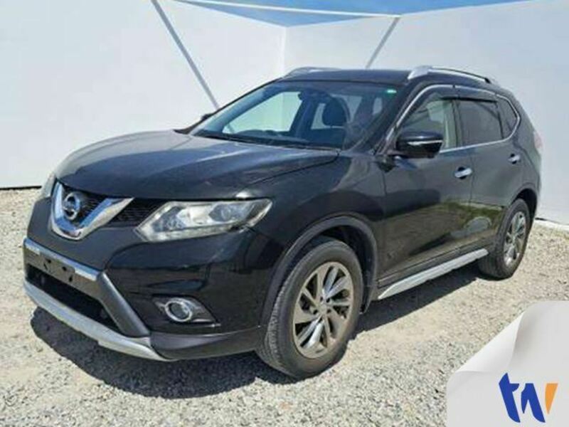 NISSAN　X-TRAIL