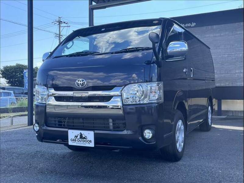 HIACE VAN-11