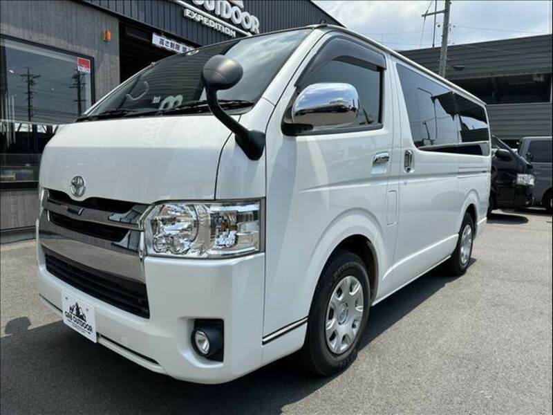 HIACE VAN-11