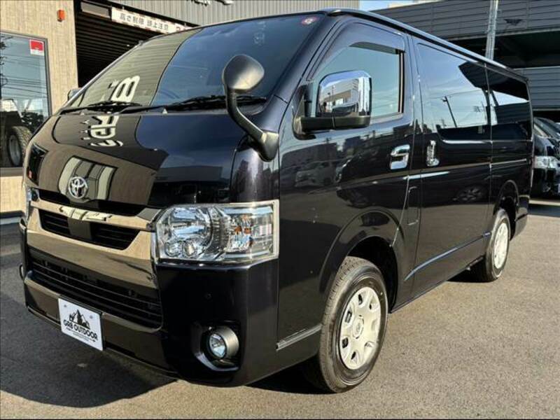 HIACE VAN-11