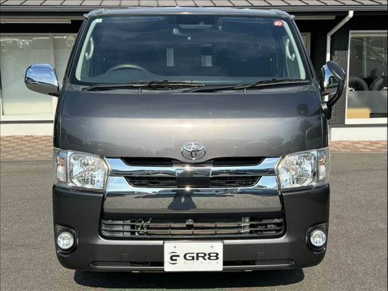 HIACE VAN-1