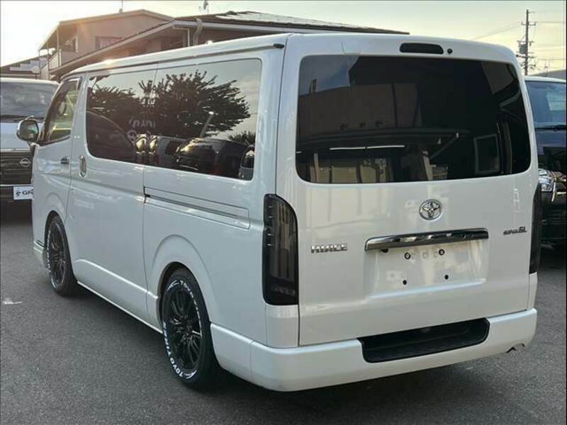 HIACE VAN-15