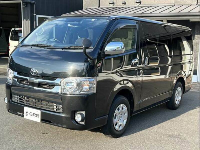 HIACE VAN-11