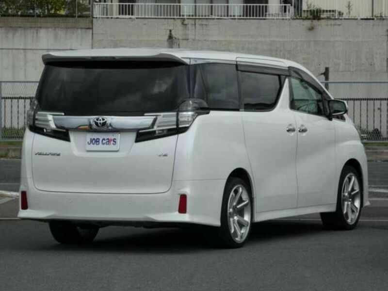 VELLFIRE-2