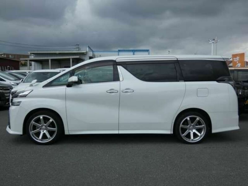 VELLFIRE-5