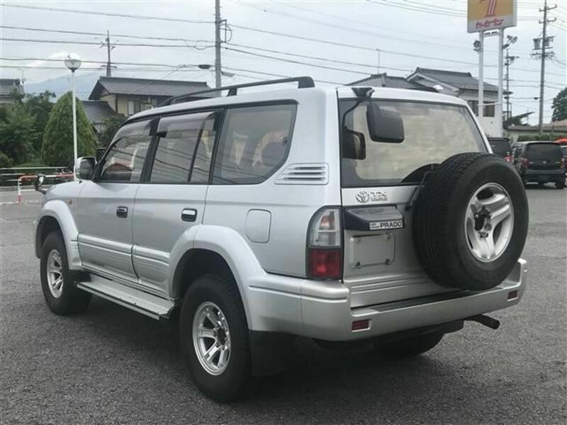 LAND CRUISER PRADO-6