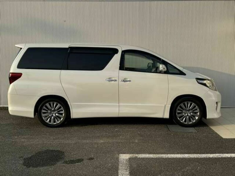 ALPHARD-11