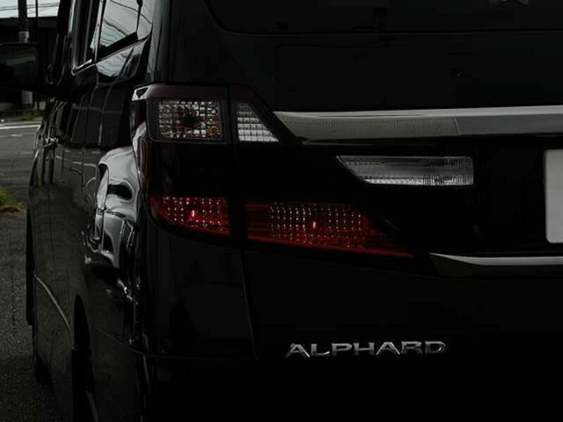 ALPHARD-15