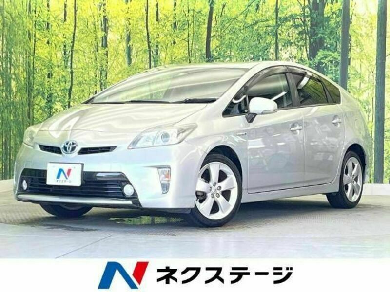 TOYOTA　PRIUS