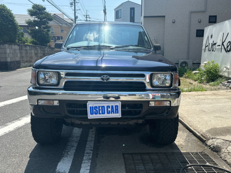 TOYOTA　HILUX SURF