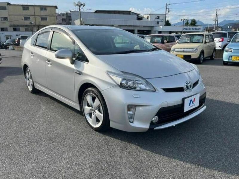 PRIUS-15