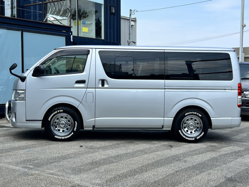 HIACE VAN-6