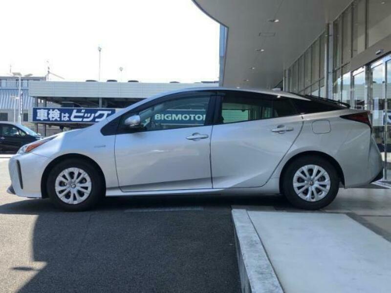 PRIUS-1