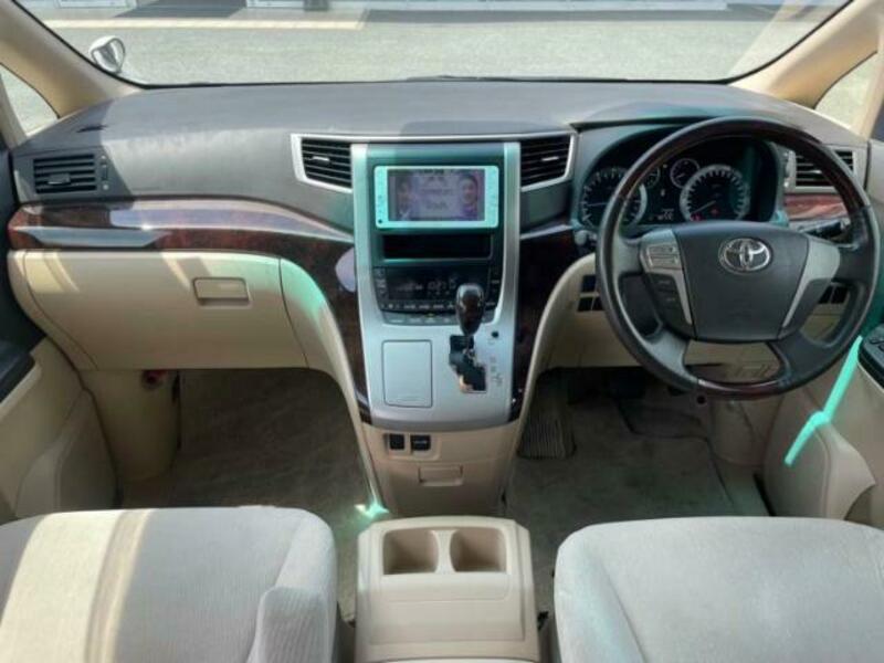 ALPHARD-4