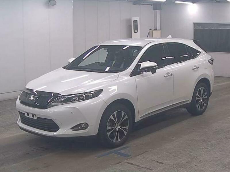 TOYOTA　HARRIER