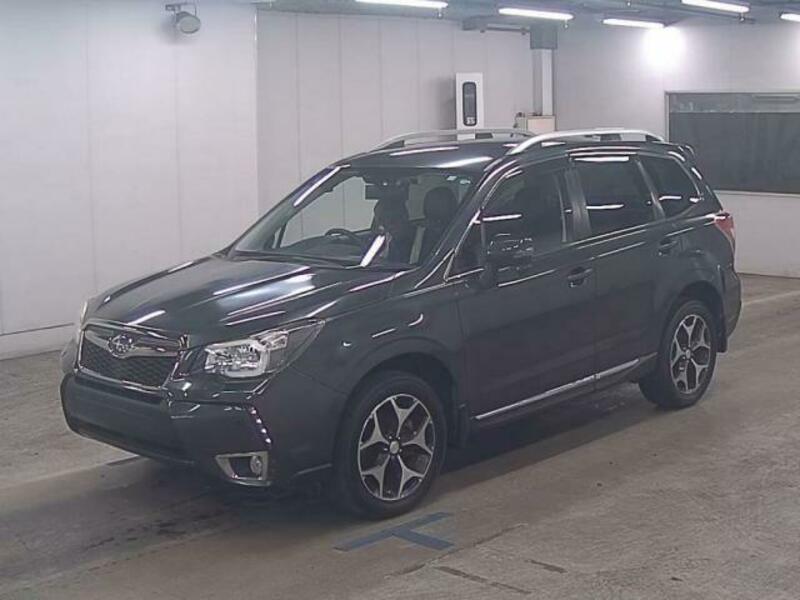 SUBARU　FORESTER