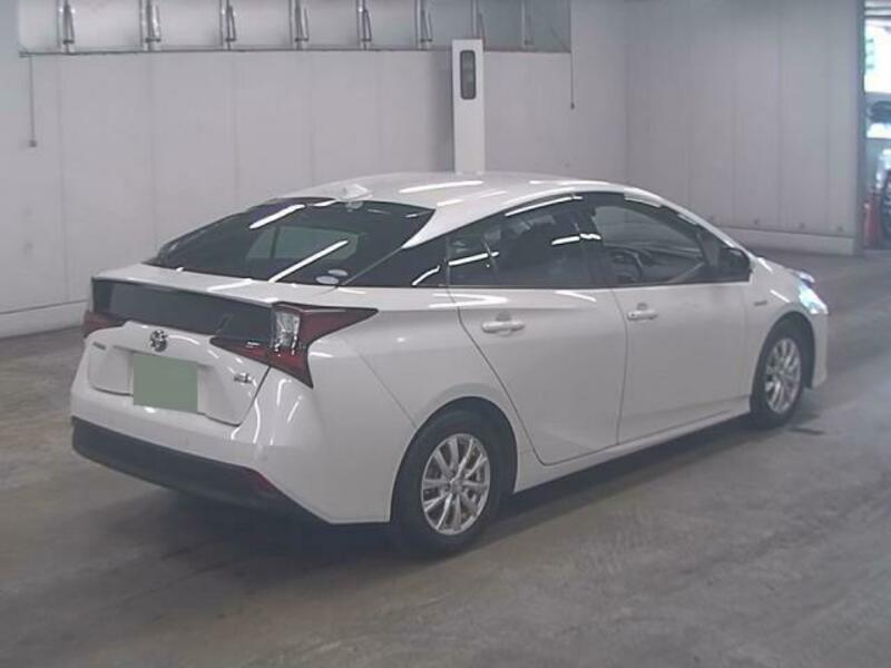 PRIUS-5