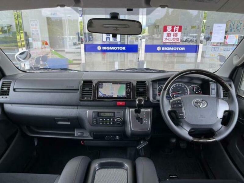 HIACE VAN-3