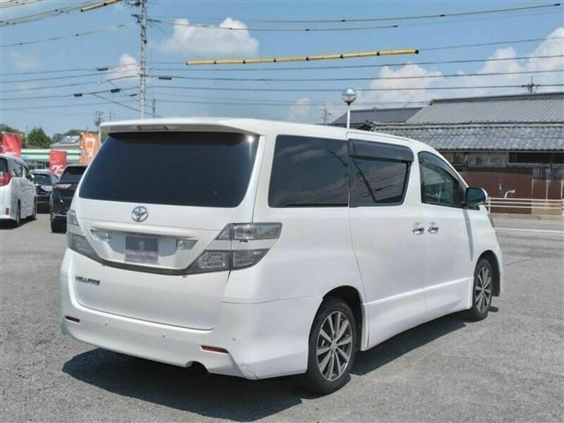 VELLFIRE-4