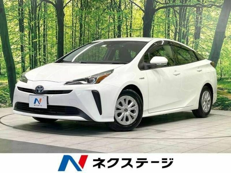 TOYOTA　PRIUS