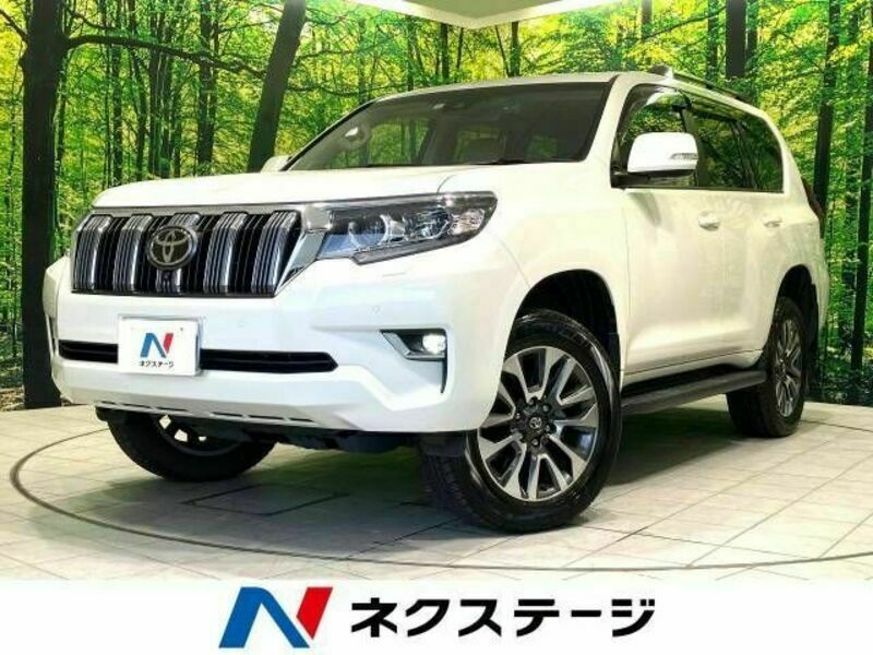 TOYOTA　LAND CRUISER PRADO