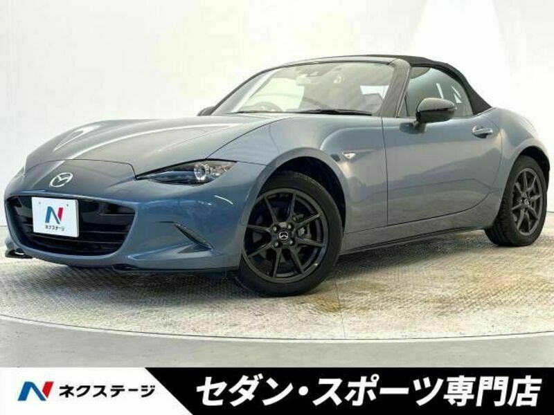 MAZDA　ROADSTER