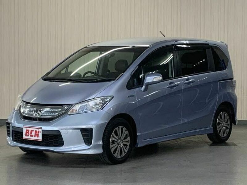 HONDA　FREED HYBRID