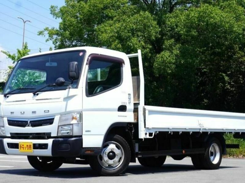 MITSUBISHI　CANTER