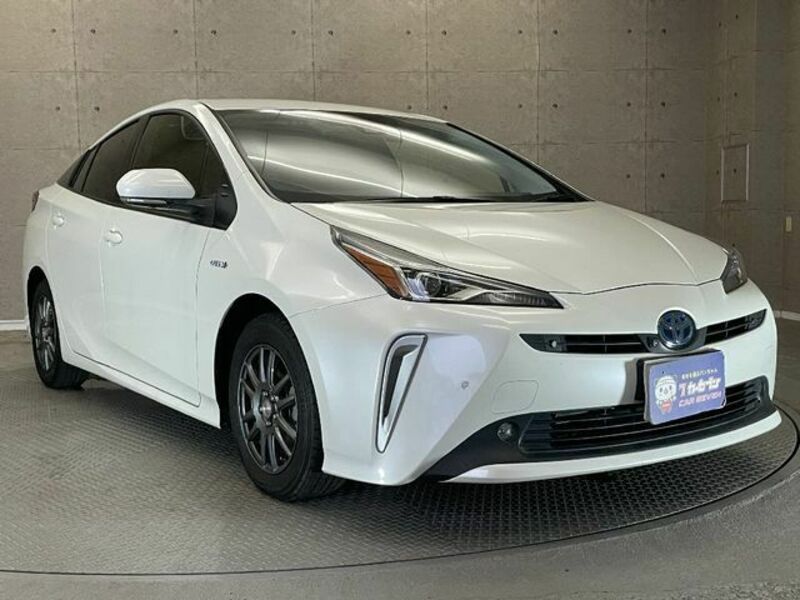 PRIUS-4