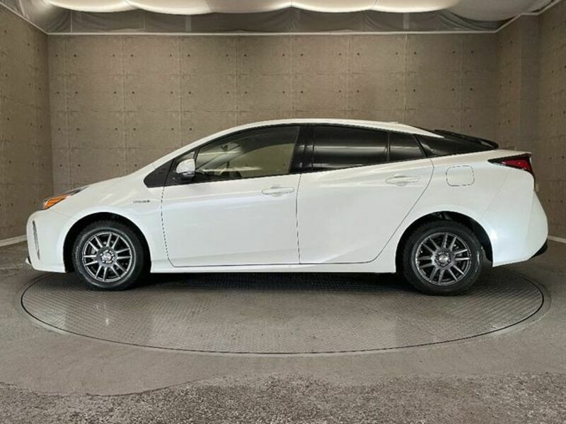 PRIUS-7