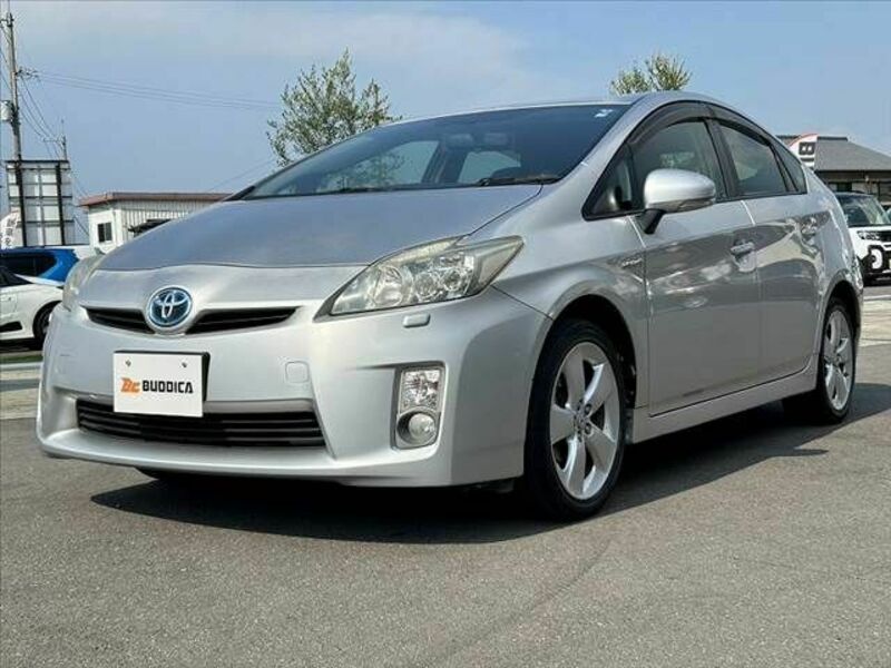 PRIUS-9