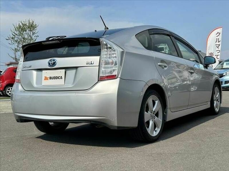 PRIUS-14