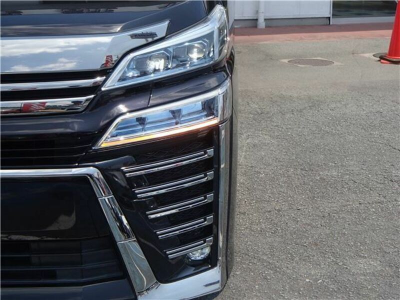 VELLFIRE-8