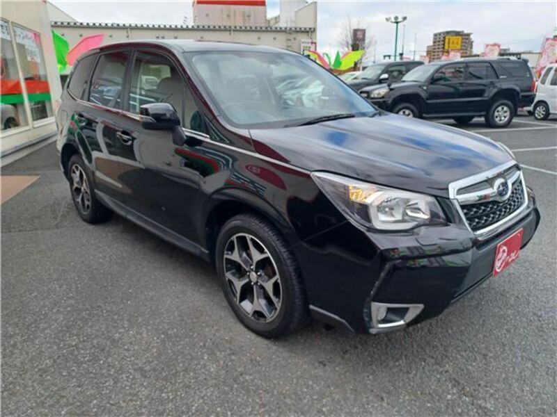 SUBARU　FORESTER