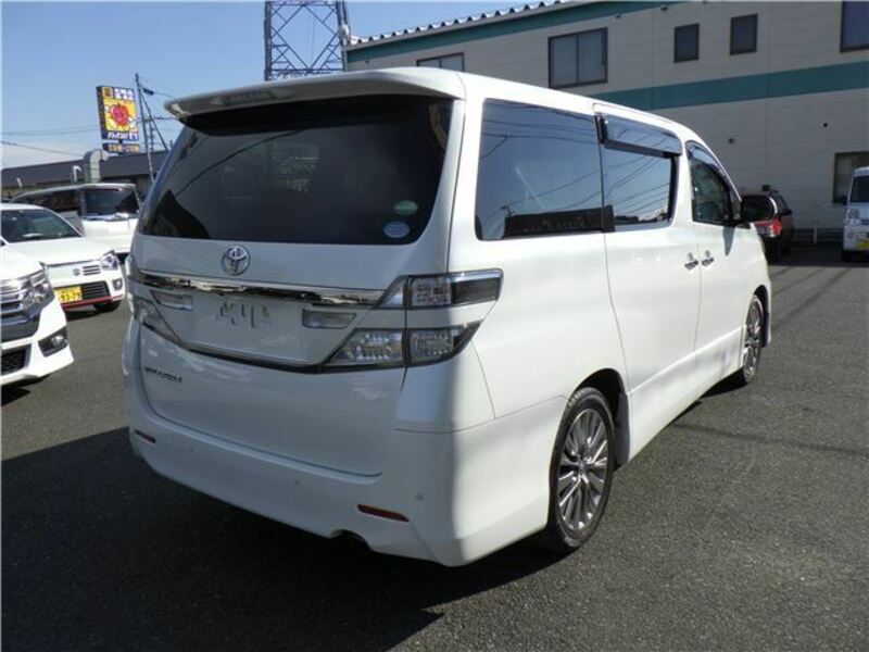 VELLFIRE-3