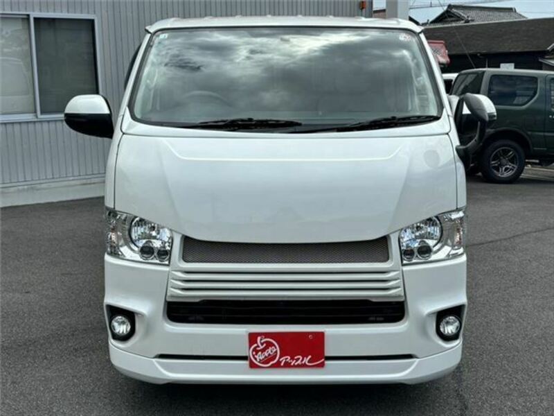 HIACE VAN-13