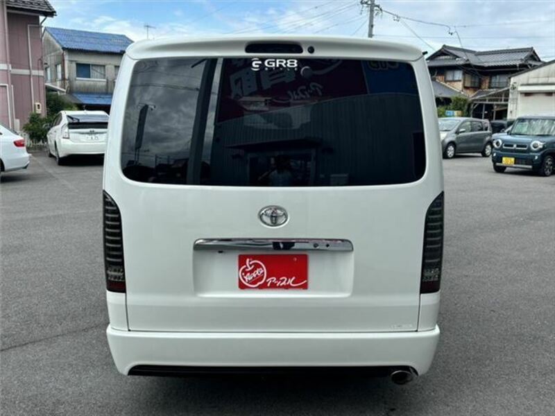 HIACE VAN-17